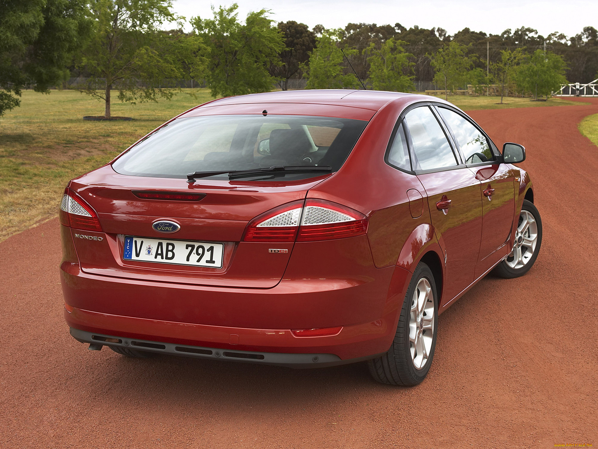 Ford Mondeo Hatchback